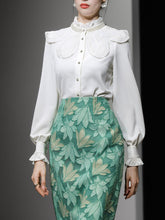 Load image into Gallery viewer, 2PS White Lace Top And Green Lace Skirt Dress Suit