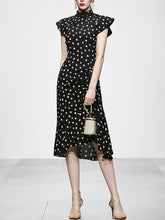 Load image into Gallery viewer, Black Polka Dots Butterfly Sleeve 1940S Vintage Dress