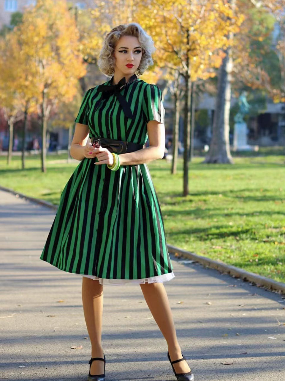 Green and Black Stripe With Pockets 50S Halloween Dress, Green / M Green and Black Stripe With Pockets 50S Halloween Dress, Green / M