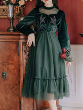 Load image into Gallery viewer, Emeral Green Semi Sheer Long Sleeve 1950S Velvet Vintage Dress