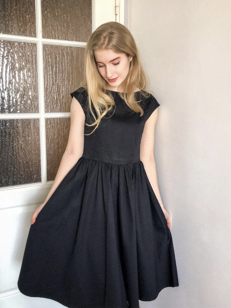 Audrey Hepburn Same Style Cotton 50s Dress Black / L