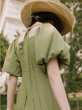 Load image into Gallery viewer, Green The Wonderful Wizard of Oz Flowers Vintage Swing Dress With Ribbon Scarf