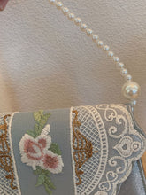 Load image into Gallery viewer, 1950S Blue Embroidered Rose Vintage Pearl Handbag Satin Banquet Bag