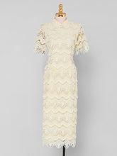 Load image into Gallery viewer, Green Heavy Lace Fabric Embroidered Tassel 1940S Vintage Dress