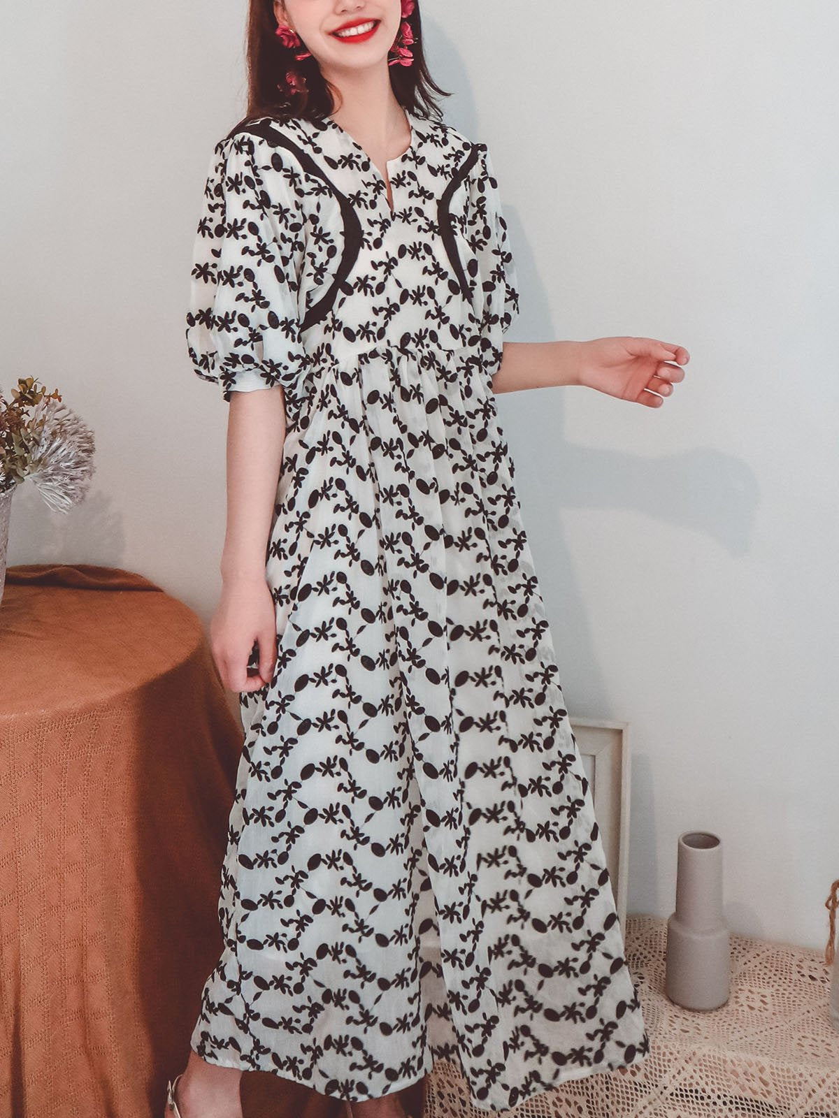 Jolly Vintage Women's Lace Embroidered Black Floral Half Sleeves Boho Maxi Dress