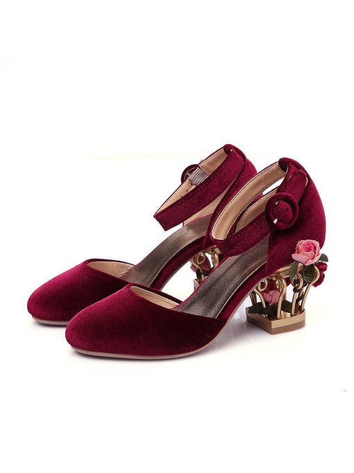 Luxury Velvet Shoes Women Round Toe Gold Metallic Fretwork Floral Heels