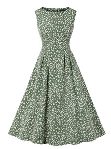 1950s Floral Print With Pockets Design Vintage Dress