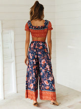 Load image into Gallery viewer, 2 Pieces Boho Outfits Cropped Floral Printed Beach Wear For Women