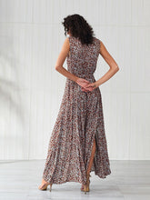 Load image into Gallery viewer, Women&#39;s Boho Dress Deep V Neck Split Floral Printed Maxi Dress