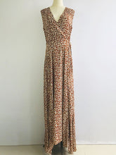 Load image into Gallery viewer, Women&#39;s Boho Dress Floral Printed Sexy V Neck Summer Maxi Dresses Sleeveless 