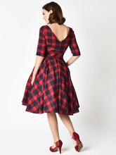 Load image into Gallery viewer, Elegent Low Back Crewneck Sleeveless Plaid Vintage Dress