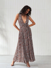 Load image into Gallery viewer, Women&#39;s Boho Dress Deep V Neck Split Floral Printed Maxi Dress
