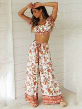 Load image into Gallery viewer, 2 Pieces Boho Outfits Cropped Floral Printed Beach Wear For Women