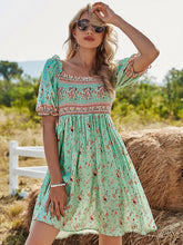 Load image into Gallery viewer, Women&#39;s Green Floral Boho Dress Short Ruffle Sleeve Square Neck Beach Dress